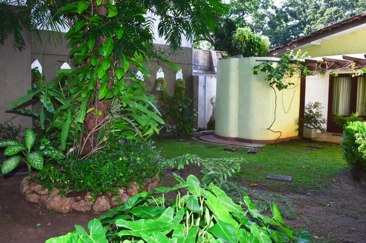 Villa Tulip Garden Holambra Exterior foto